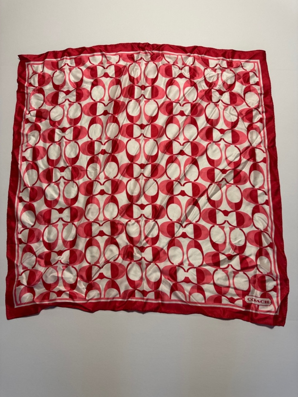 COACH Red Pink White Peyton Dream Signature C Pattern 100% Silk Square Scarf 26"